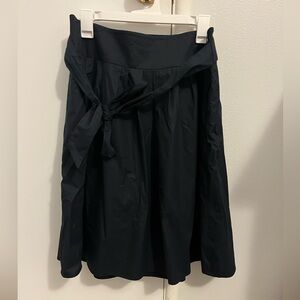 Ann Taylor navy skirt